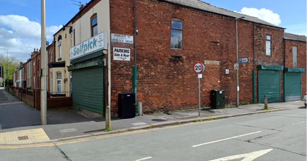 Hindley shop gets approval to be turned into three flats