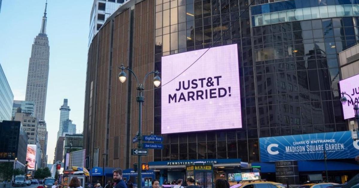 Taylor Swift and Travis Kelce tie the knot at Madison Square Garden
