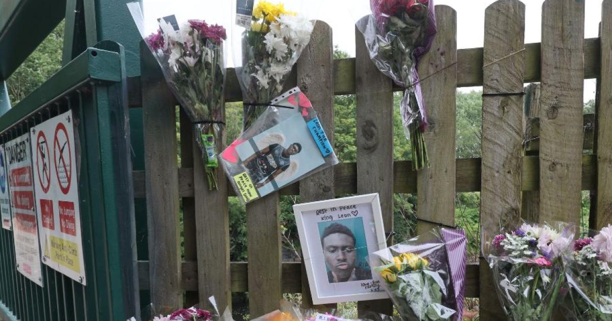 Tributes left at Clifton Country Park after death of 15-year-old boy