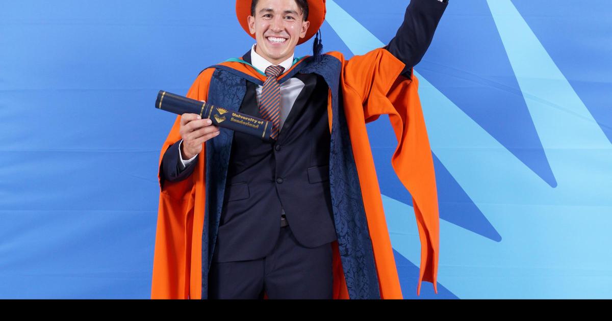 Luke O’Nien awarded honorary doctorate in Sunderland
