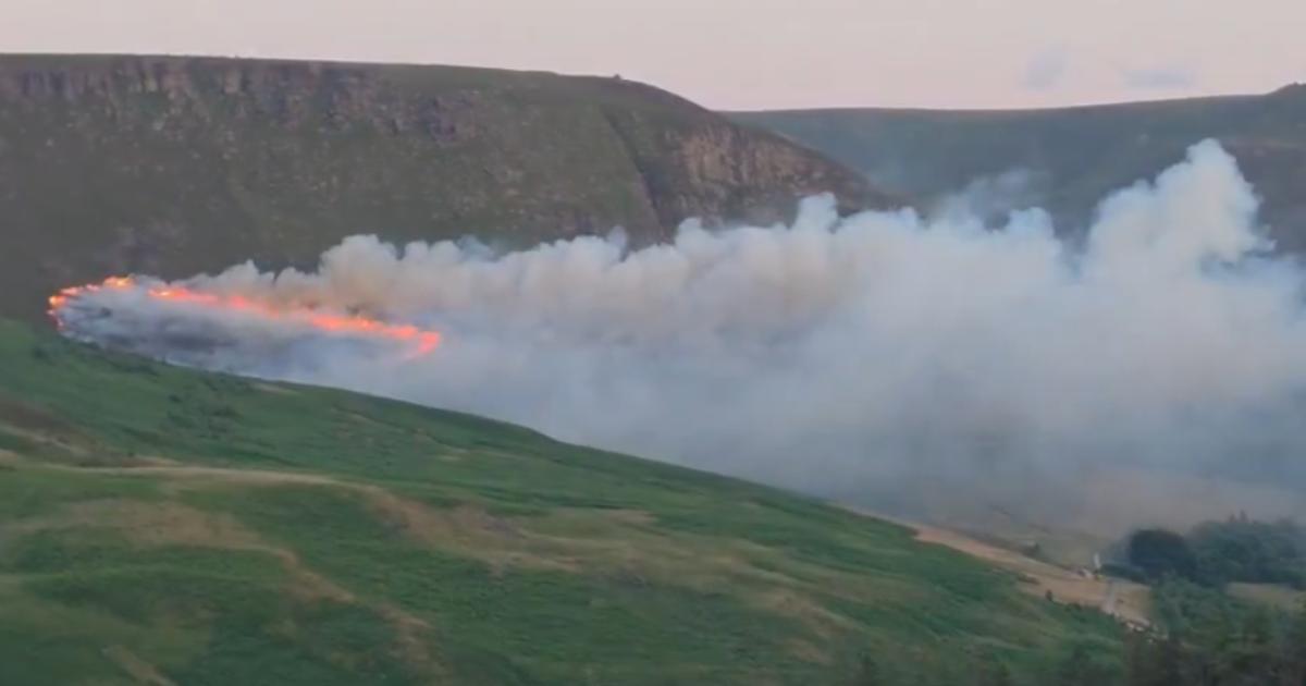 Fire crews continue to tackle wildfire in Saddleworth