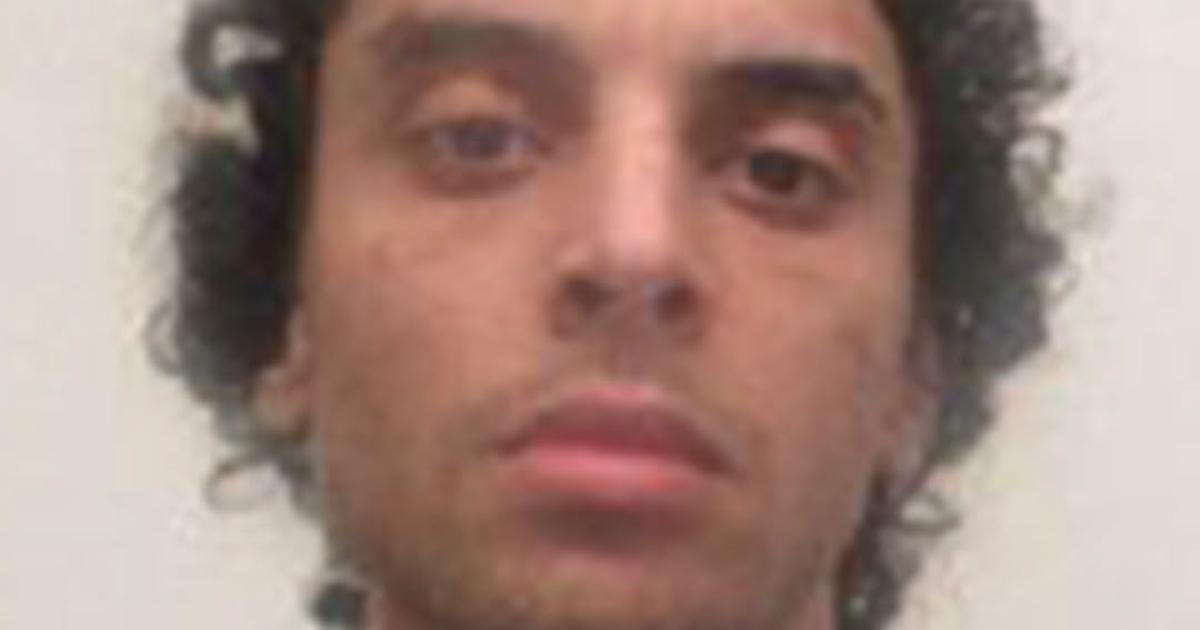 Police appeal to find wanted man at Seven Acres Park