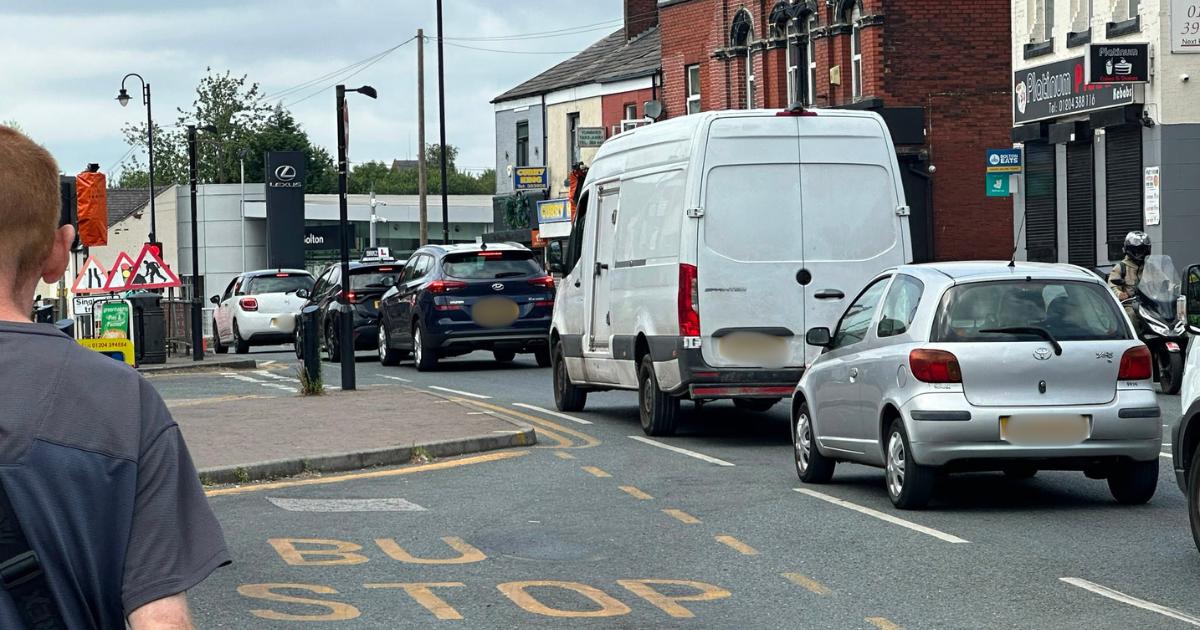Bury Road and Ainsworth Lane roadworks cause delays