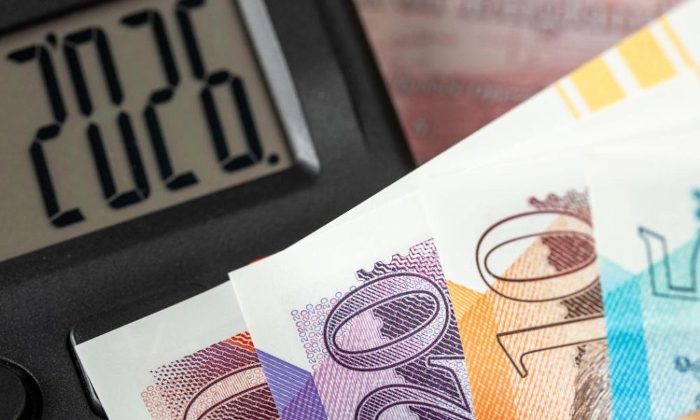 HMRC issues Making Tax Digital deadline warning to 864,000