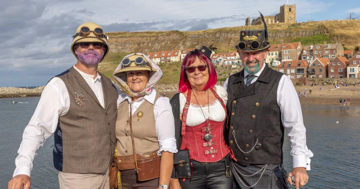 Whitby Steampunk Weekend 2026: 31 photos of amazing outfits