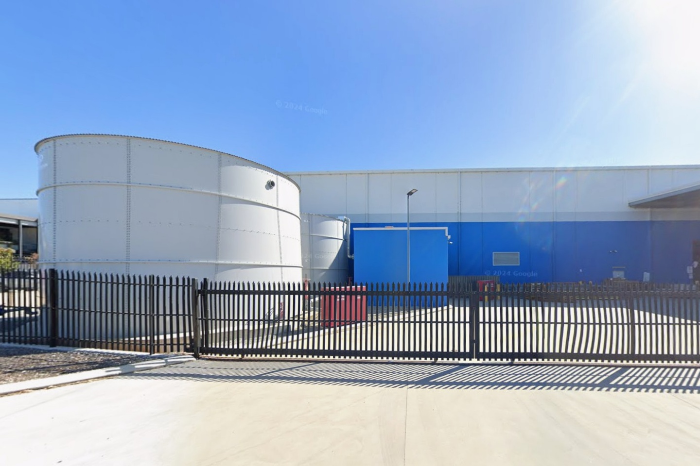 Macquarie with $22m Gnangara buy