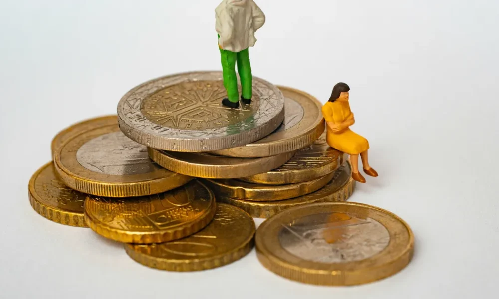 The 'Flatmate Wealth Gap' Is Dividing UK Households