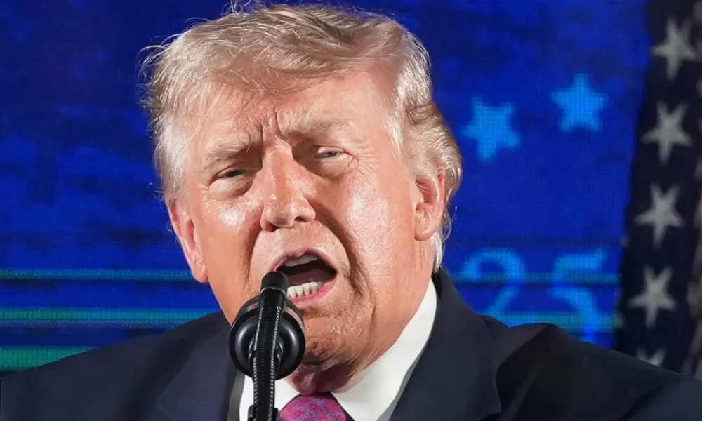 Trump's Mocked After 'Thieves, Radicals And Lunatics' Line