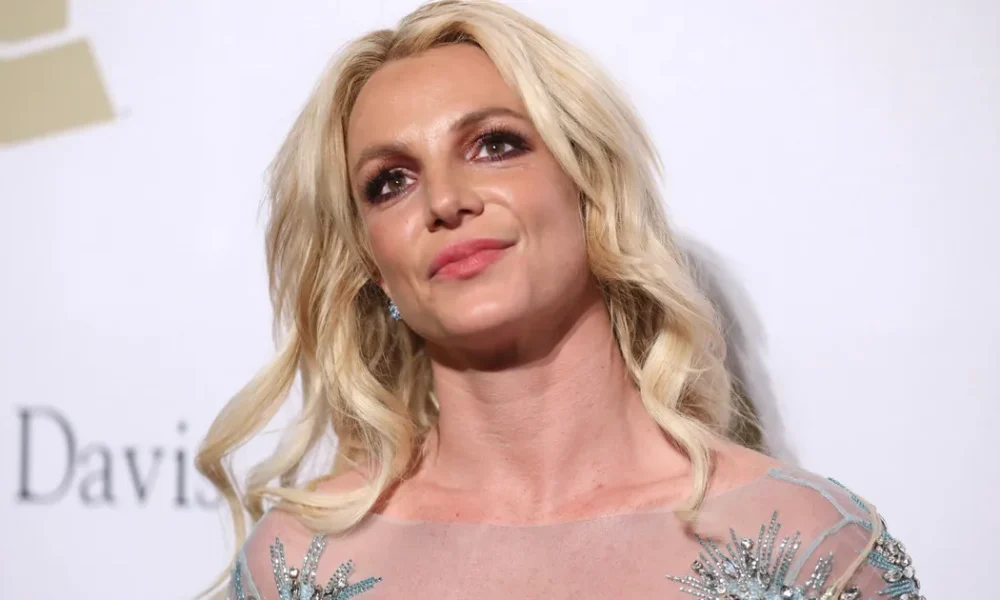 Britney Spears Addresses Sunroof Motorway Photos On Instagram