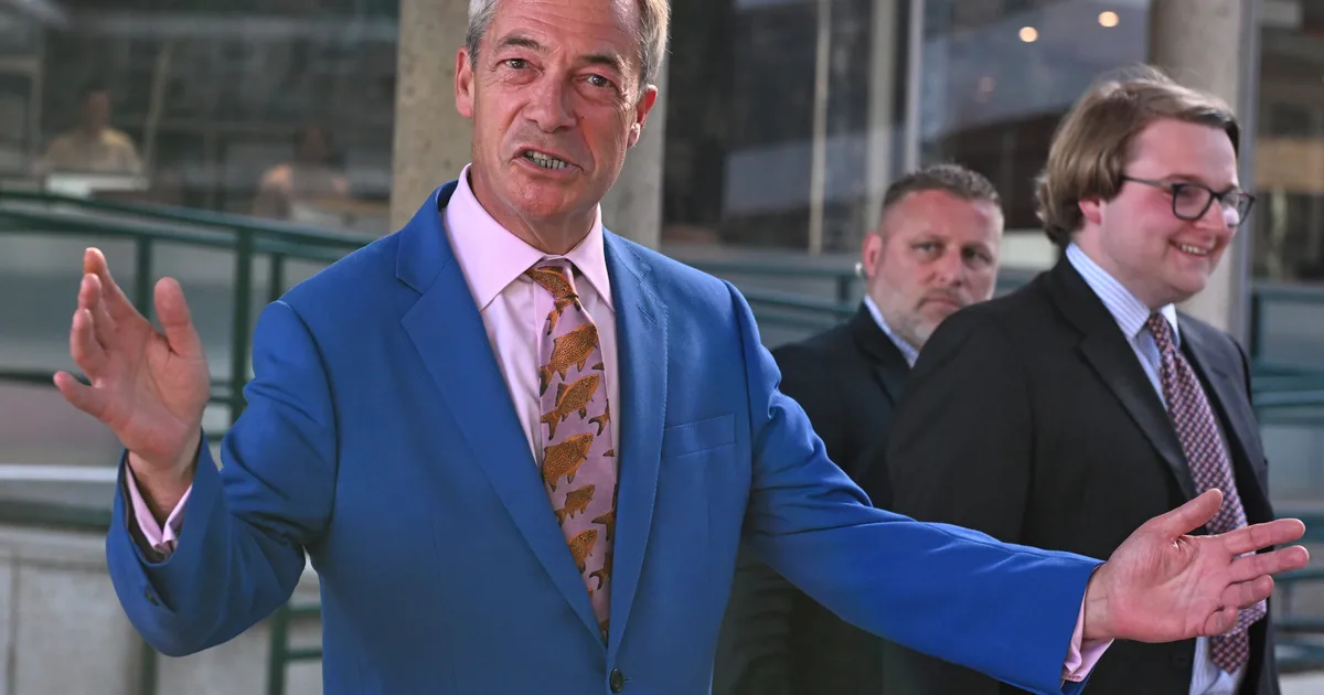 Nigel Farage Says Hes Treated As War Criminal By Critics