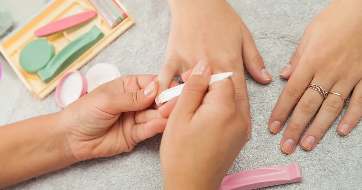 Japanese Manicures Are 2026's Best Low-Effort Trend