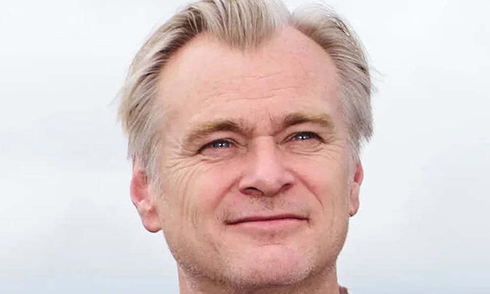 Christopher Nolan Admits Hardest Part Of Living Without A Smartphone