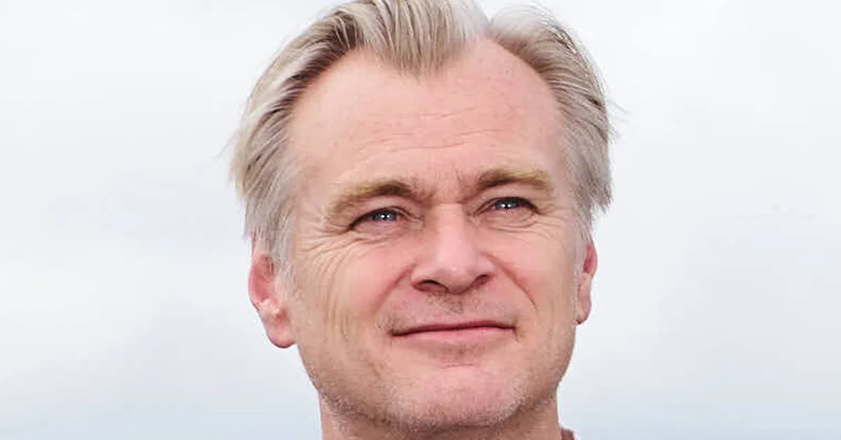 Christopher Nolan Admits Hardest Part Of Living Without A Smartphone