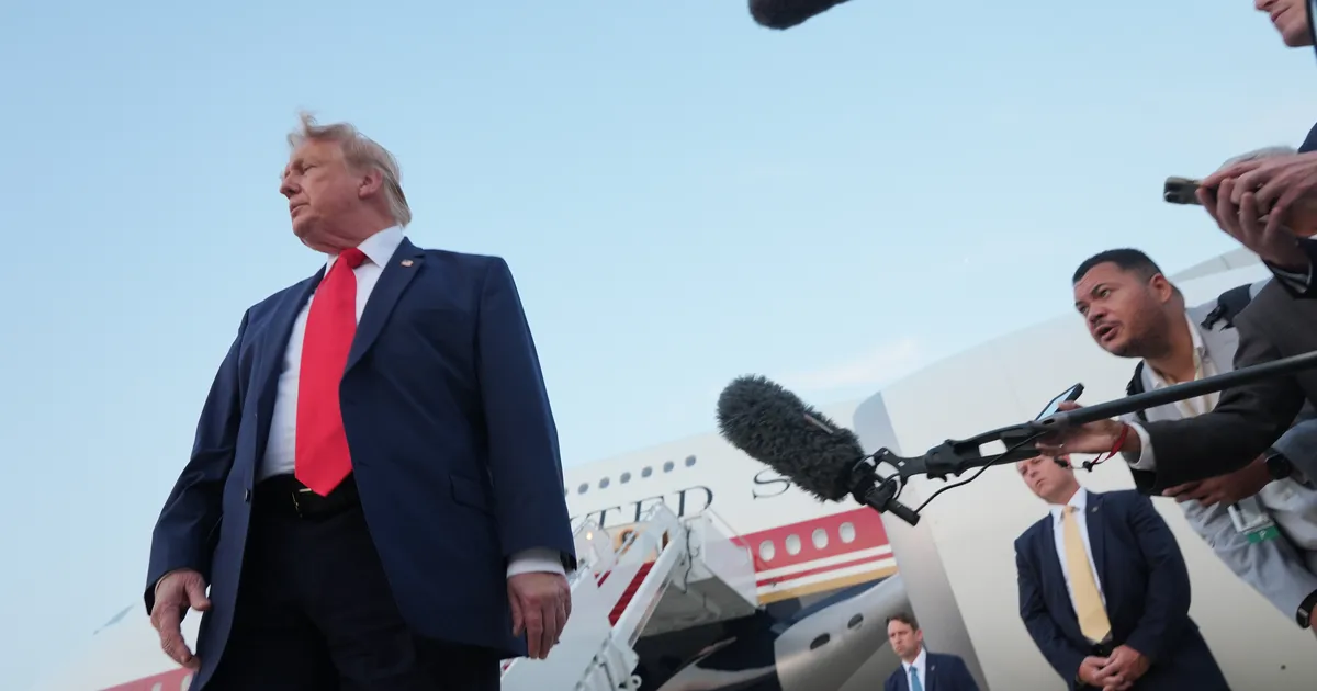 Donald Trump Losing Support Amid Iran War Prolongation