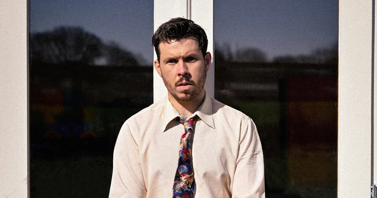 Male Bulimia & Body Image: What I Learned As The Only Man In Eating Disorder Therapy