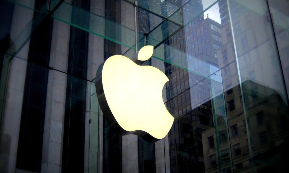 Apple left fake bitcoin wallet on App Store after $875,000 theft report, lawsuit says
