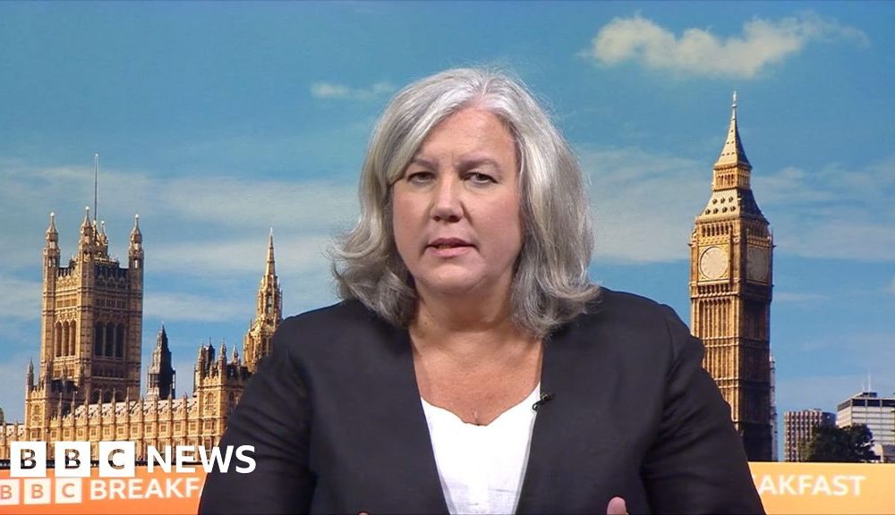 Heidi Alexander in the BBC Breakfast studio