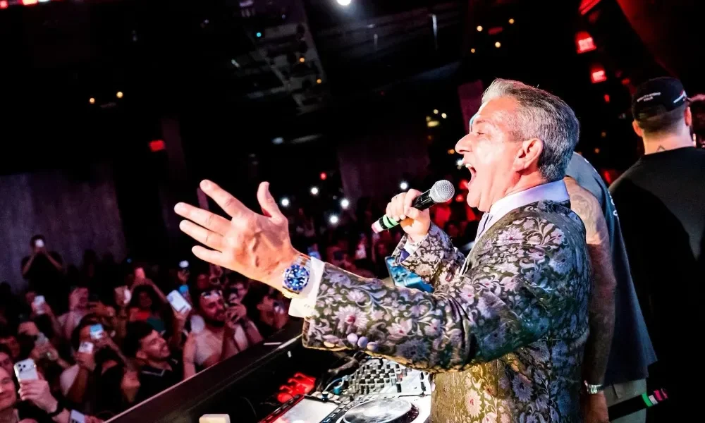 Bruce-Buffer-at-Marquee