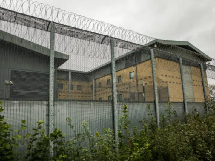 home office detention centre