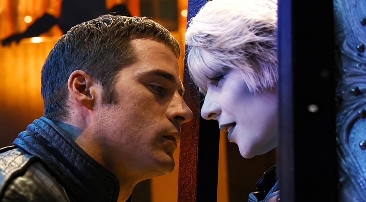 Raunchy Trip To A Pleasure Planet Is Farscape's Quirkiest Episode