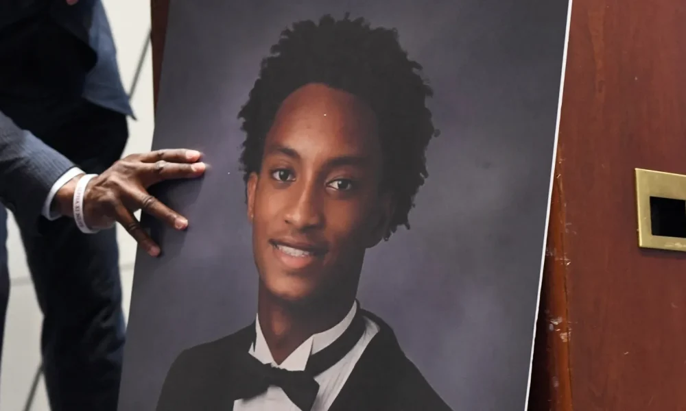Female Friend Whom Nolan Wells Spoke With On Horn Island Is Reportedly Identified As Katie McCormack, As Her Sister Speaks On Conversation They Allegedly Shared