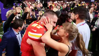 Rhode Island Governor Thanks Taylor Swift and Travis Kelce for Pre-Wedding Donation to Food Bank