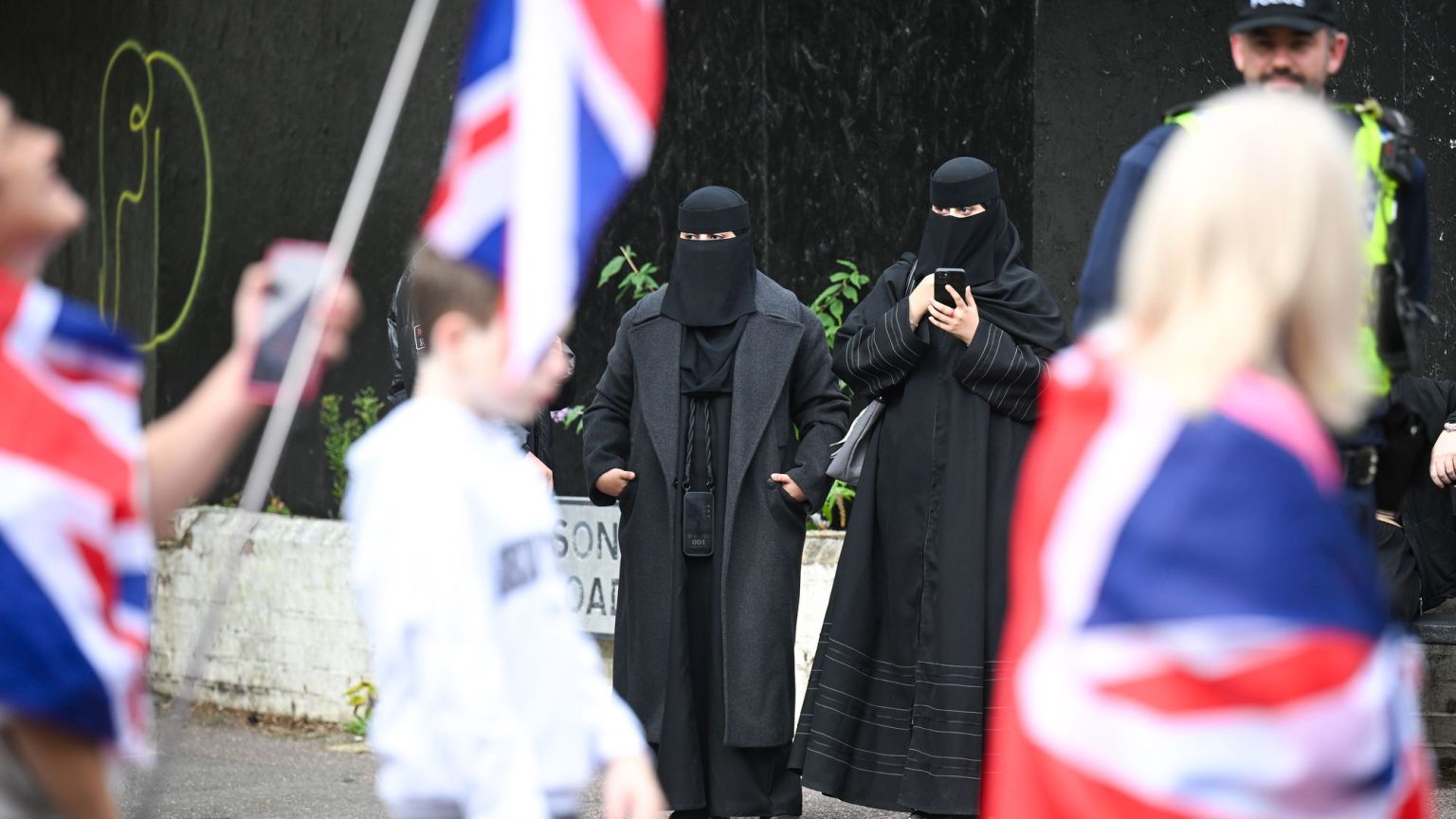Who would take up arms for Broken Britain?