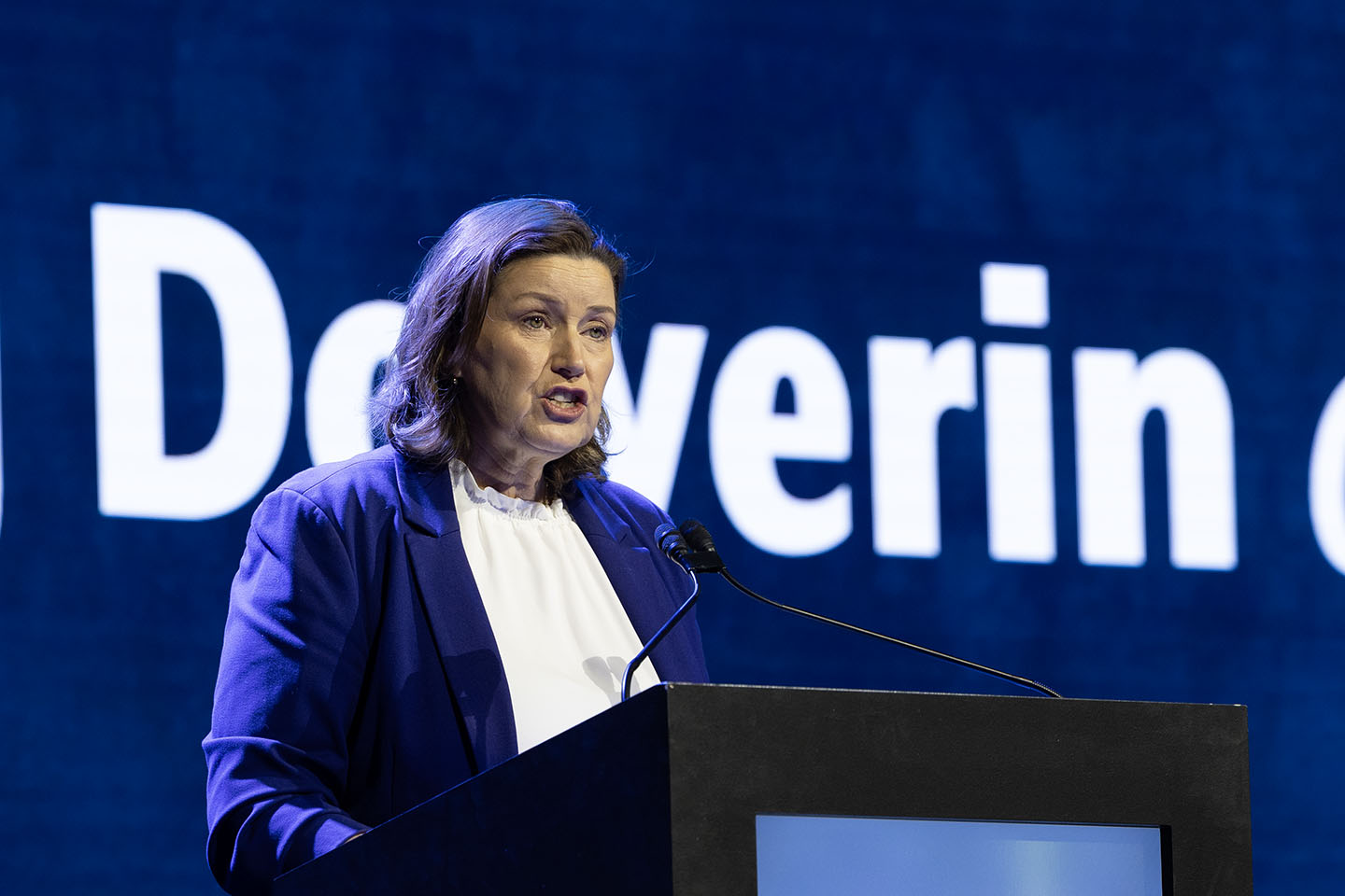 Trust the science, Jarvis urges ag sector, as hostility grows