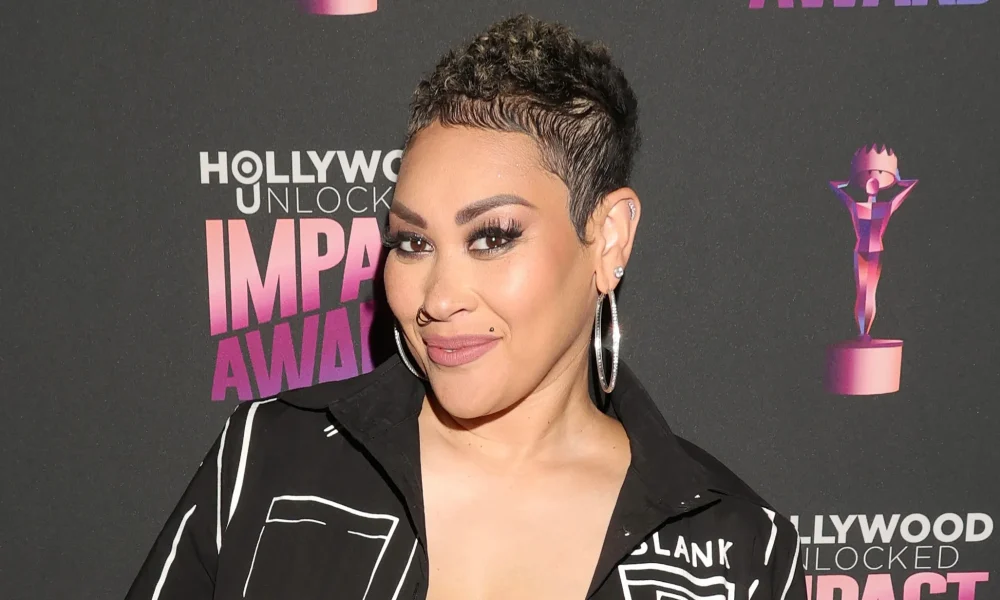 Keke Wyatt Sparks Pregnancy Speculation After Sharing New Video Alongside Mystery Man (WATCH)