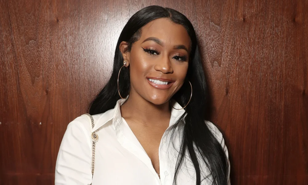 Lira Galore & Her Mom Leave The TL Gagged With RARE Pop Out