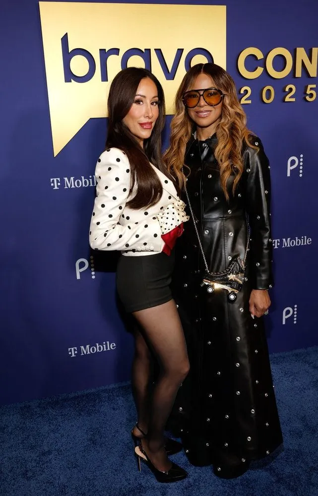 NUP20914800264 Angie Katsanevas Details Raw Challenges in Mary Cosby Friendship