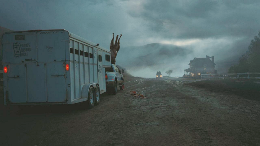 Near-Perfect, R-Rated Sci-Fi Horror From Comedy Legend Streaming On Netflix