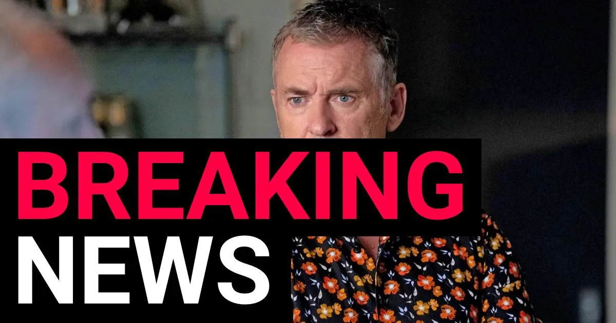 EastEnders star Shane Richie 'arrested for drink driving' after heated row at garage | Soaps