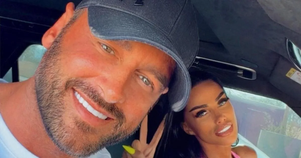 Lee Andrews 'freed from jail' and plans to travel to Katie Price in UK