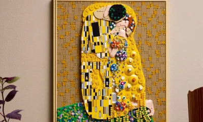 Lego’s latest art set is a literal masterpiece with Gustav Klimt’s The Kiss