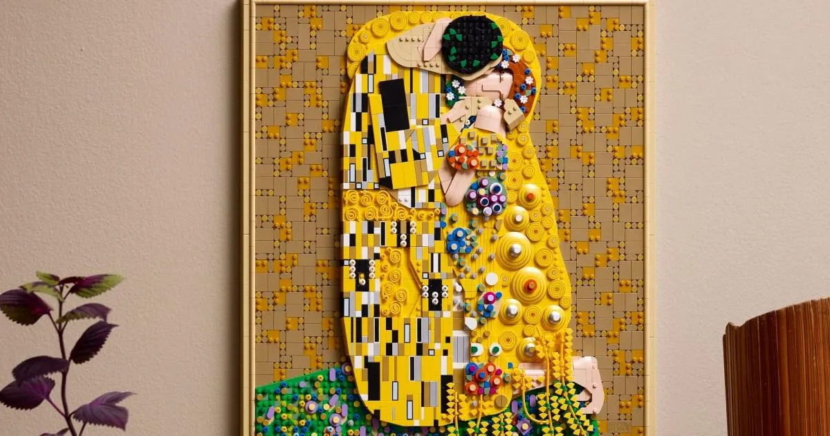 Lego’s latest art set is a literal masterpiece with Gustav Klimt’s The Kiss