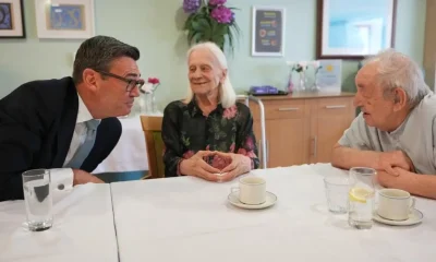 Care home resident jokes PM 'changes every five minutes' in meeting with Burnham | News Politics