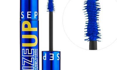 An open blue tube of Sephora's Size Up mascara, next to a closeup of the spoolie brush end