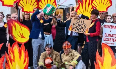 Campaigners outside Shell HQ
