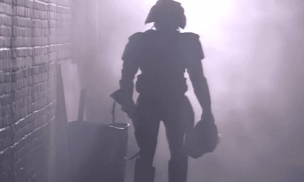 R-Rated 90s Sci-Fi Thriller Is Trash Can Predator Versus The Scooby-Doo Gang