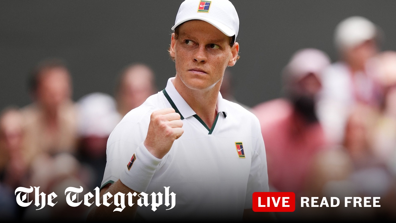 Jannik Sinner overcomes slow start to reach third round