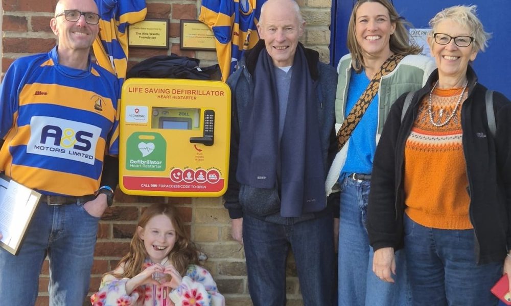 Everyone is invited to join Mayors and MP for a charity lifeboat pull  and family fun day in Stokes Bay!