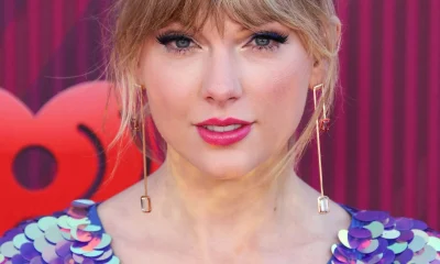 Taylor Swift Red Carpet