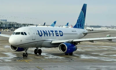 United Airlines must face lawsuit over 'windowless' window seats
