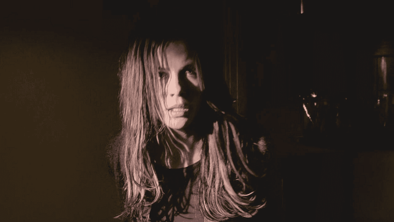 Kate Beckinsale's Overlooked R-Rated 2000s Thriller Will Make You Think Twice About Stopping For The Night
