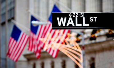 Tech Futures Slide On Samsung Earnings; SpaceX Falls| Investor's Business Daily