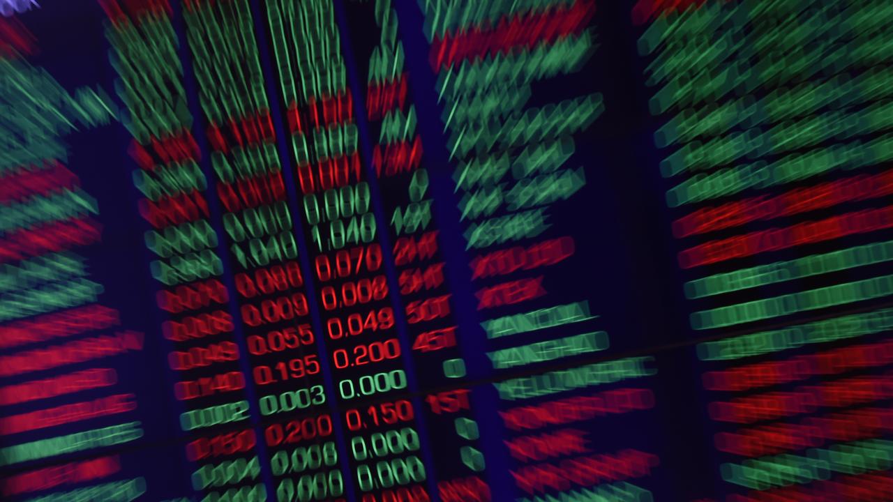Shares scupper early lead but book four months of gains