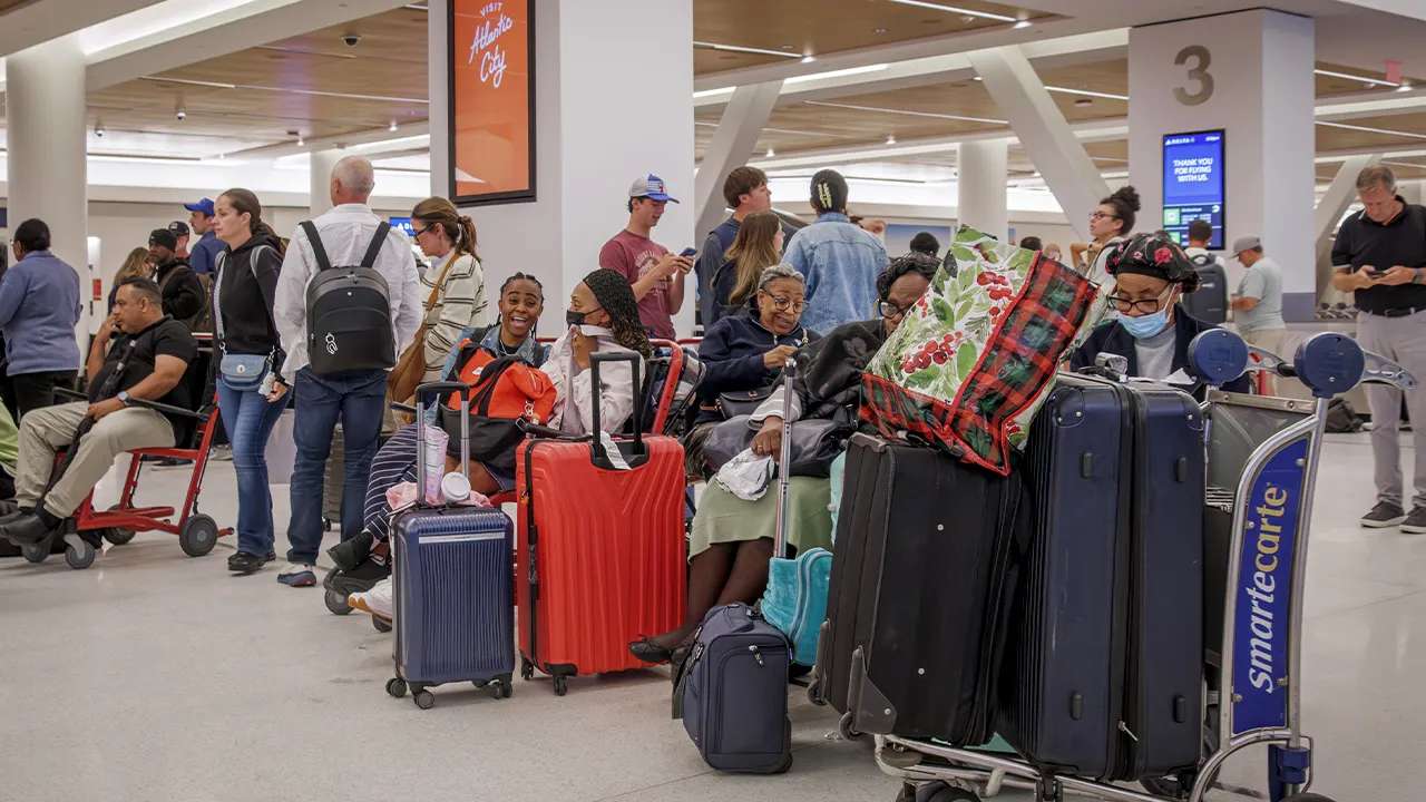 More than 2,000 flights canceled as East Coast storms hit