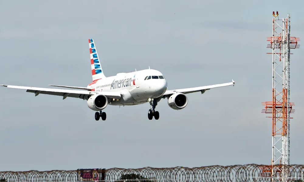 American Airlines flights briefly grounded nationwide