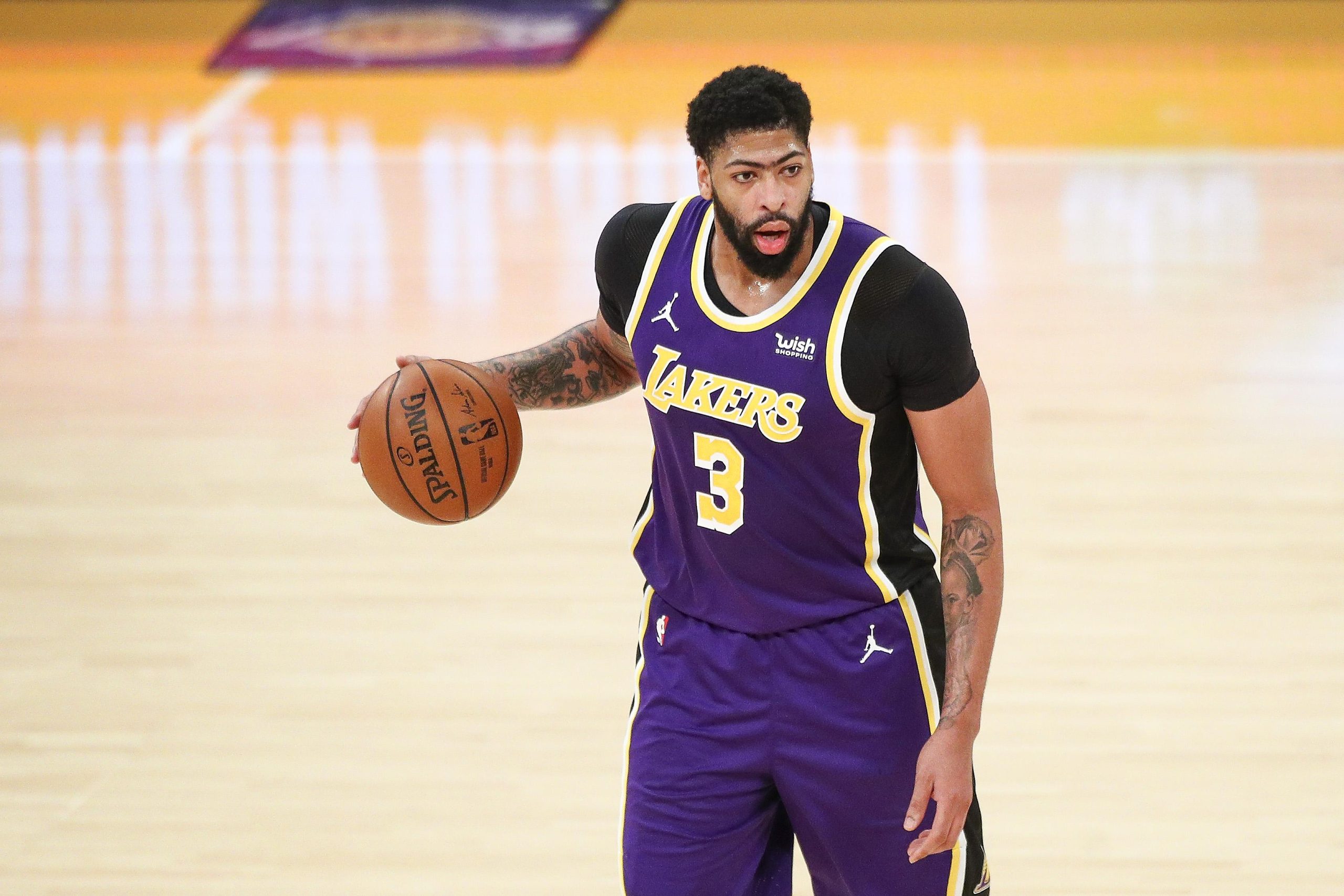 Anthony Davis #3 of the Los Angeles Lakers